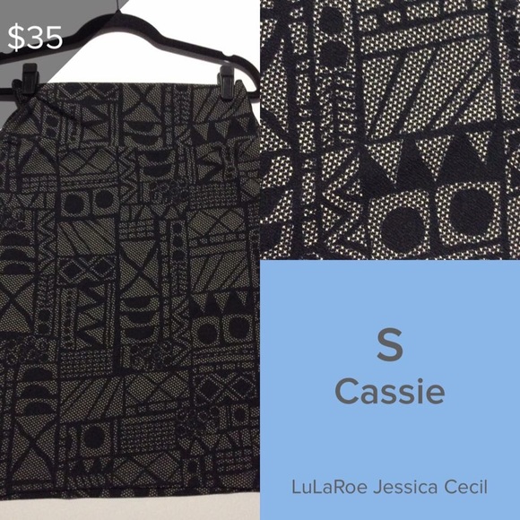 S LuLaRoe Cassie - Picture 1 of 1